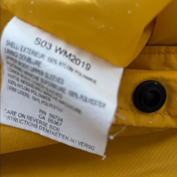 Columbia Two-Tone Yellow and White Jacket - Picture 6 of 6